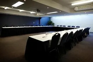 Canberra Parklands Central Apartment Hotel Official